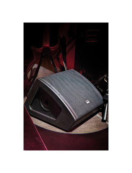 M12, Active 415W Bi-Amp 12" Monitor / D3661